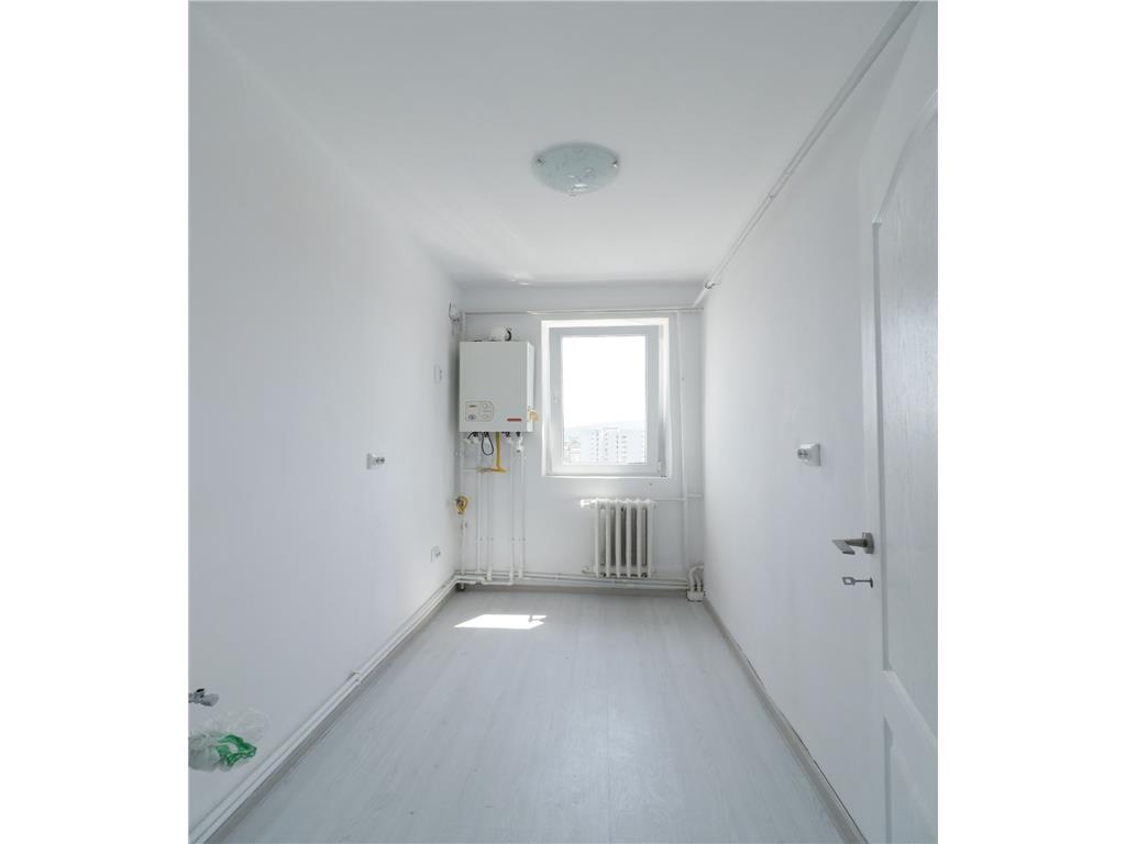 Apartament 2 camere, decomandat, 37,57mp utili, zona Podu Ros