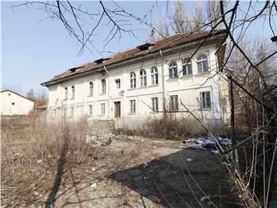 Cladire istorica- Ideal Investitie 700 mp + 3200 mp teren, Tatarasi - Spital Pascanu