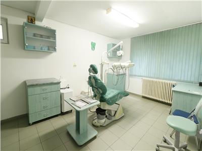 Cabinet stomatologic de vanzare, 57.7 mp, zona Podu-Ros
