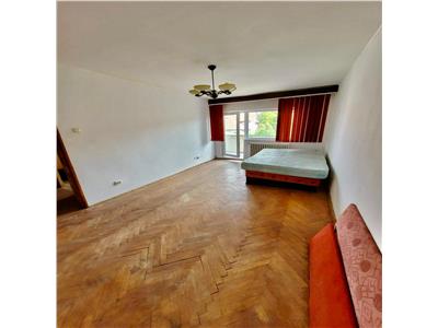 Apartament 3 camere, suprafata 71 mp, zona Arcu