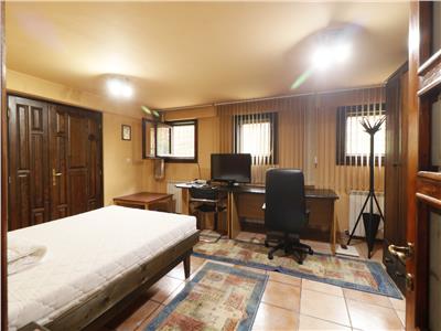De inchiriat apartament cu 2 camere, suprafata 60mp, zona ultracentrala - Stefan cel Mare