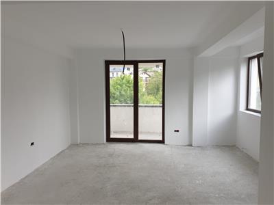 Ap 4 camere la vila, 95 mp, Podul de Fier  Sc. Spectrum