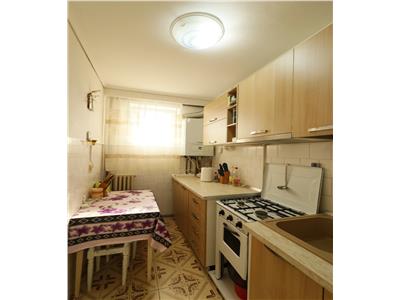 Apartament 2 camere, decomandat, suprafata 38mp, zona Tatarasi