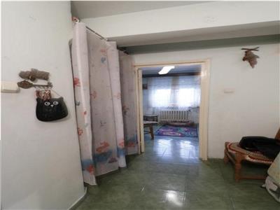 Ap 3 camere + garsonieră, suprafață 78mp, zona Tg. Cucu