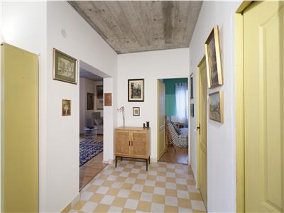 Casă de vânzare, suprafață 166mp, teren 600mp, zona Breazu