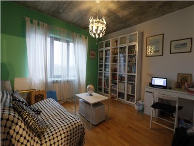 Casă de vânzare, suprafață 166mp, teren 600mp, zona Breazu