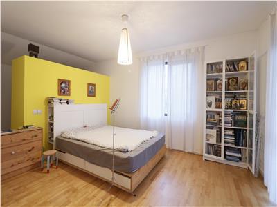 Casă de vânzare, suprafață 166mp, teren 600mp, zona Breazu
