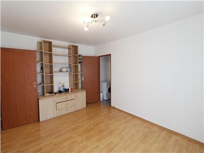 Ap 3 camere SD, 51 mp, et 3/4, curat, Tudor - Gradinari