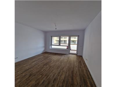 Mutare imediata! Apartament 3 camere 89 mp cu vedere la lac  cu gradina si loc de parcare