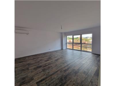 Mutare imediata! Apartament 2 camere 57.8 mp cu vedere la lac si loc de parcare