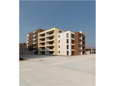 Mutare imediata! Apartament 1 camera 44.7 mp cu vedere la lac gradina si loc de parcare incluse