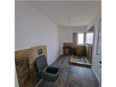 Mutare imediata! Apartament 1 camera 44.7 mp cu vedere la lac gradina si loc de parcare incluse