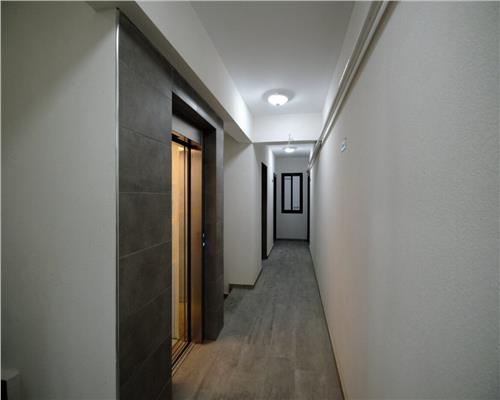 Apartament cu 3 camere, Tatarasi, bloc nou, la bulevard