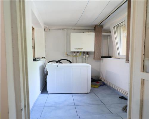 Apartament 2 camere HALA CENTRALA et 2