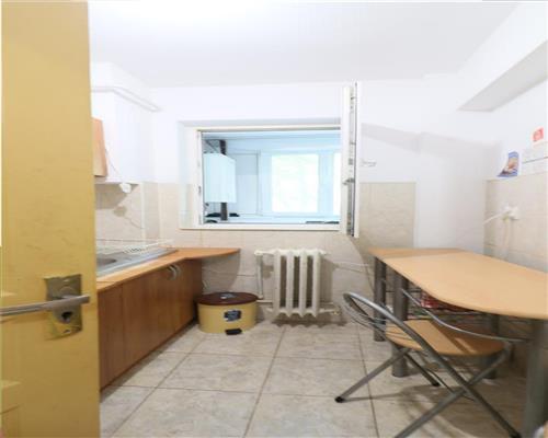 Apartament 2 camere HALA CENTRALA et 2