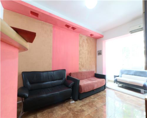 Apartament cu 2 camere, Bd. Stefan cel Mare, etaj 1, liber