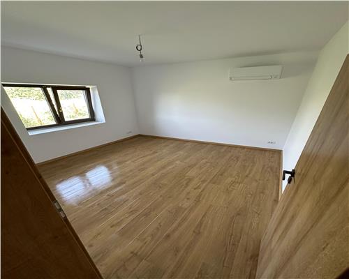 Casa Premium, plan parter, Aroneanu.