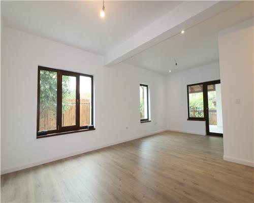 Vila superba, pozitie excelenta, zona Valea Lupului