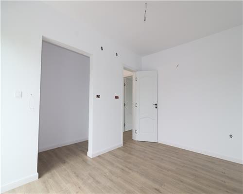 Vila superba, pozitie excelenta, zona Valea Lupului