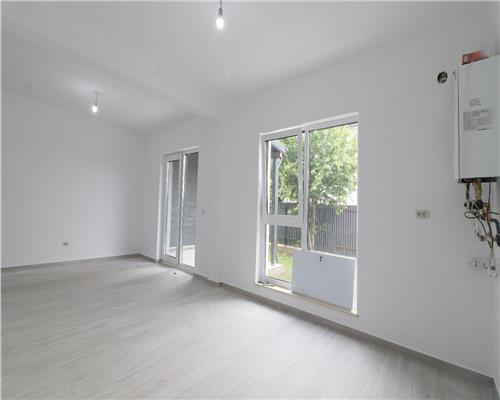 Casa tip insiruita cu 4 camere si terasa, intabulata, zona Valea Lupului.