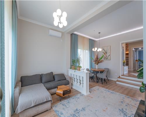 Vila superba de vanzare in zona Bucium
