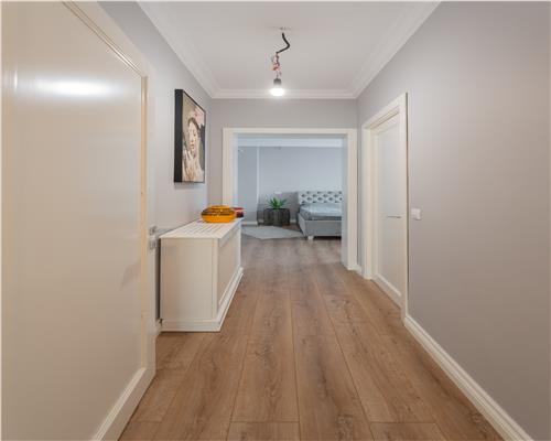 Vila superba de vanzare in zona Bucium