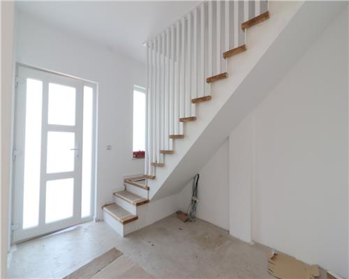 Casa Premium, individuala, cu garaj – Cartier rezidential, la doar 7 minute de Rond Pacurari