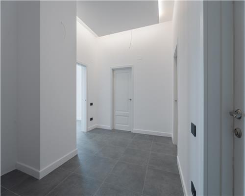 PENTHOUSE PREMIUM DE INCHIRIAT