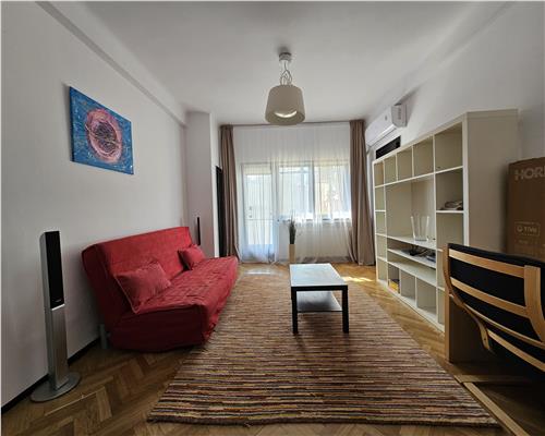 Apartament spatios cu 3 camere |Zona UltraCentrala