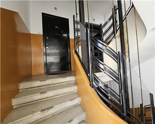 Apartament spatios cu 3 camere |Zona UltraCentrala