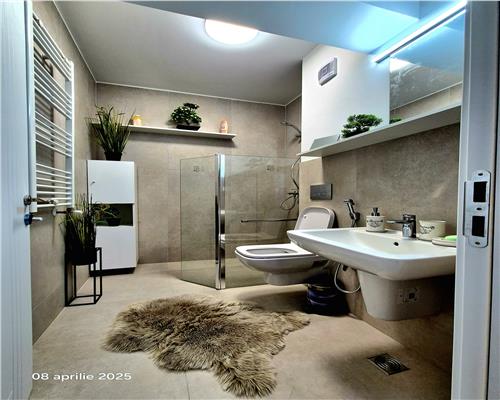 Apartament mobilat cu o camera, etaj 1 , Moara de Vant