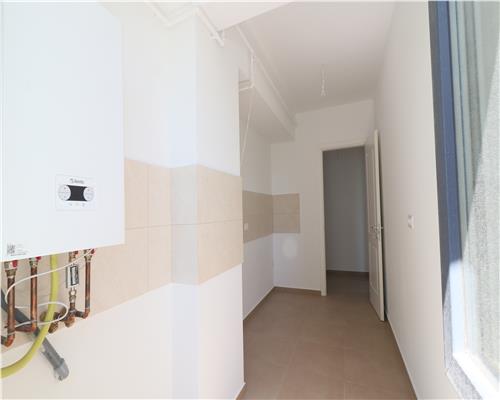 Apartament cu 2 camere decomandate, intabulat, Pacurari, etaj intermediar
