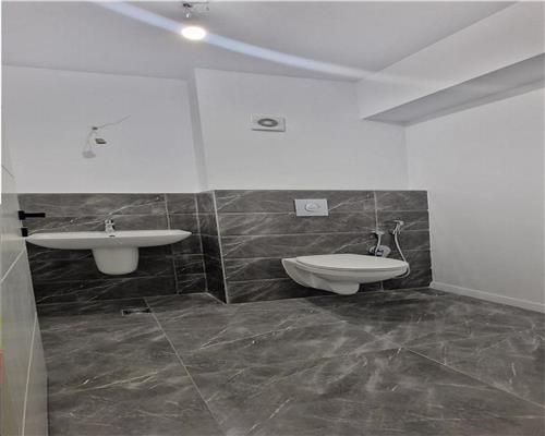 Apartament 3 camere, 2 bai, etaj 2, bloc nou, Moara de Vant