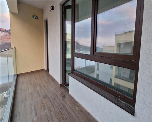 Apartament 3 camere, 2 bai, etaj 2, bloc nou, Moara de Vant