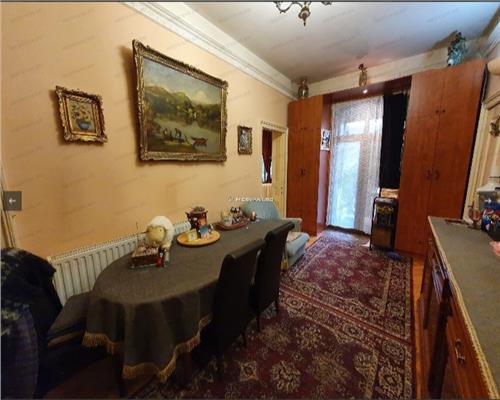 Vila superba de vanzare| UltraCentral Sinaia|