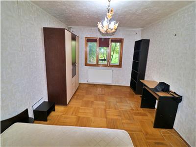Apartament de 3 camere decomandat, 75mp, Nicolina Rond Vechi