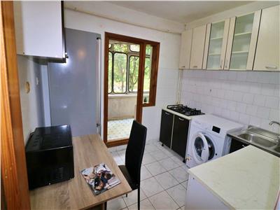 Apartament de 3 camere decomandat, 75mp, Nicolina Rond Vechi