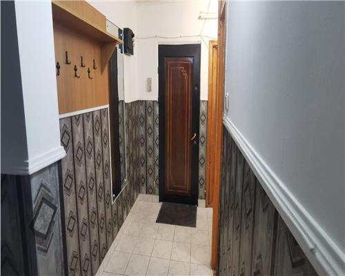Apartament de 3 camere decomandat, 75mp, Nicolina Rond Vechi