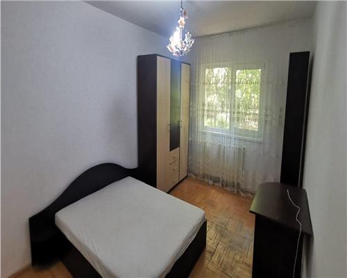 Apartament de 3 camere decomandat, 75mp, Nicolina Rond Vechi