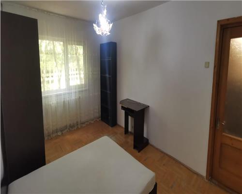 Apartament de 3 camere decomandat, 75mp, Nicolina Rond Vechi