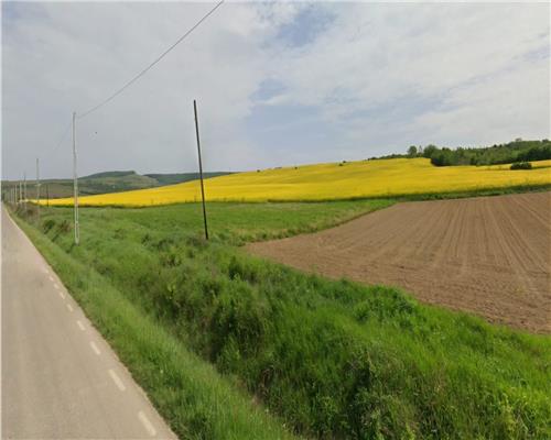 Teren agricol 64 ha, 800 m deschidere