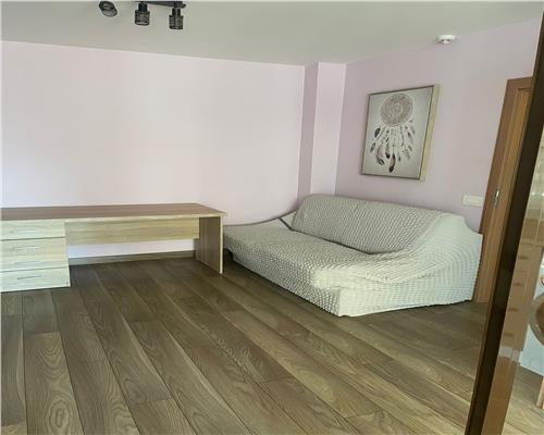 Apartament de 2 camere, Newton Tatarasi, Loc de parcare, etaj 4