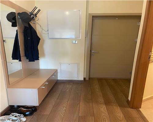 Apartament de 2 camere, Newton Tatarasi, Loc de parcare, etaj 4