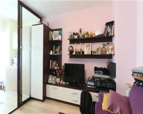 Apartament de 2 camere, Newton Tatarasi, Loc de parcare, etaj 4