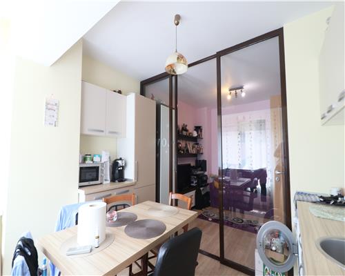 Apartament de 2 camere, Newton Tatarasi, Loc de parcare, etaj 4