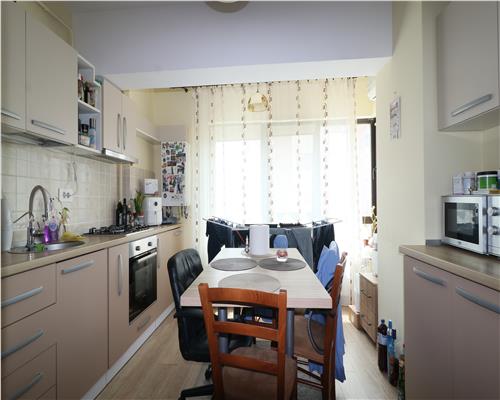 Apartament de 2 camere, Newton Tatarasi, Loc de parcare, etaj 4