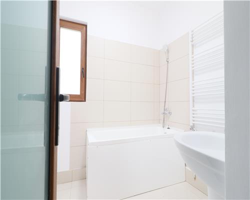 Apartament de 5 camere la casa, Bulevardul Independentei