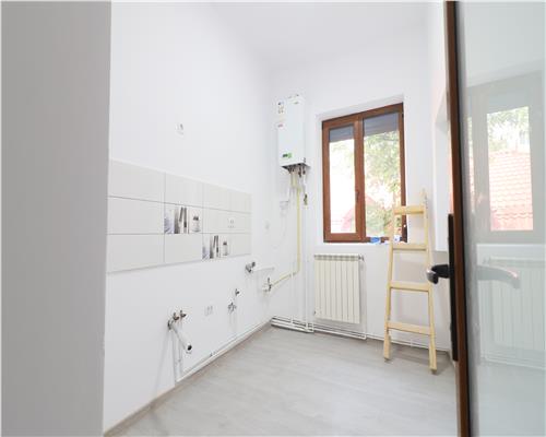 Apartament de 5 camere la casa, Bulevardul Independentei