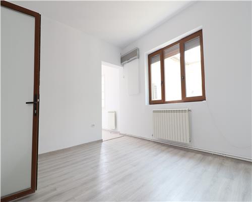 Apartament de 5 camere la casa, Bulevardul Independentei