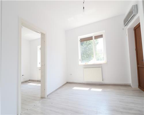 Apartament de 5 camere la casa, Bulevardul Independentei